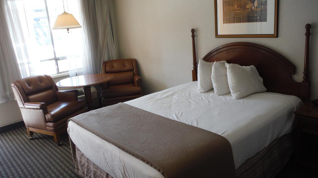 Thunderbird Motel Elko Ngoại thất bức ảnh